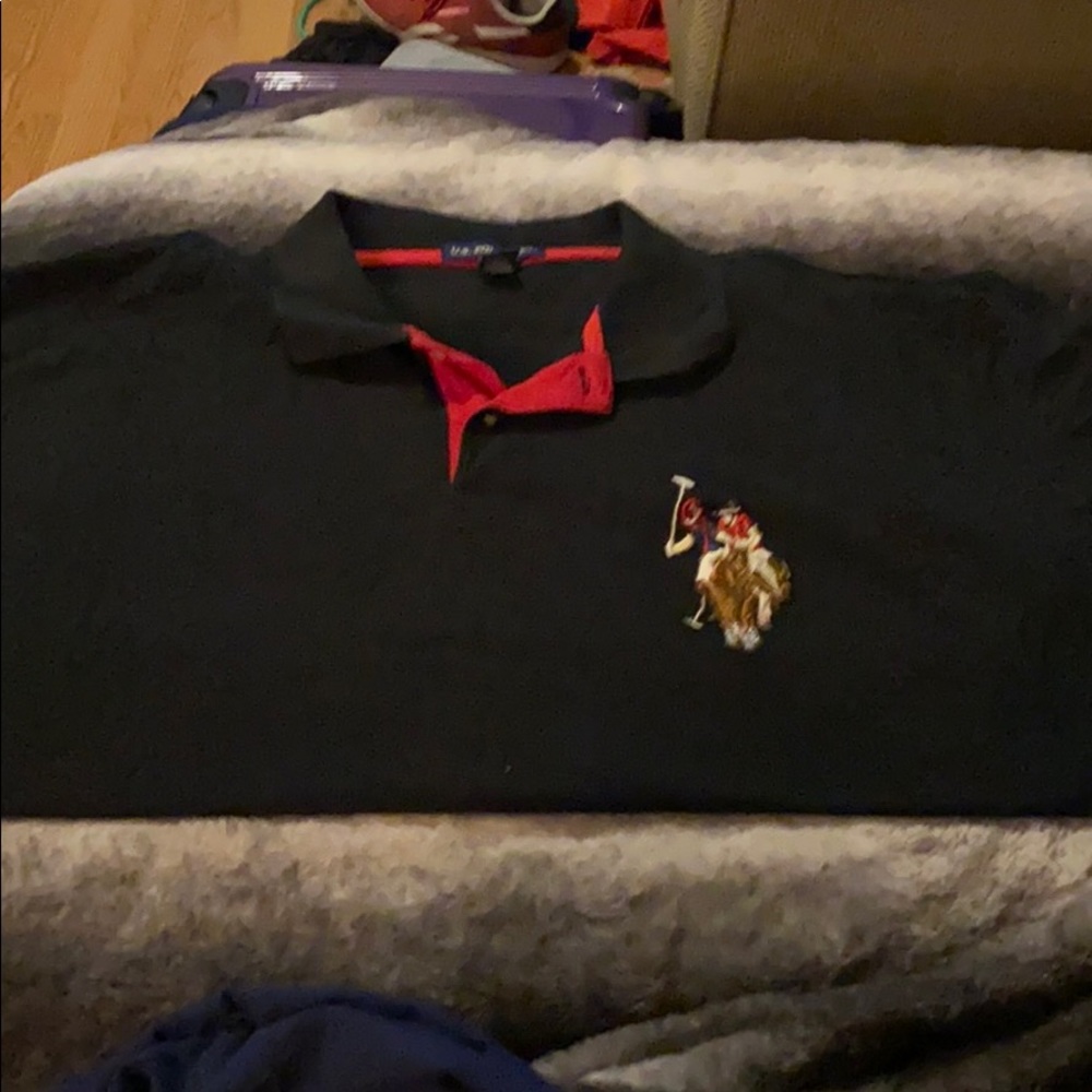 Black polo